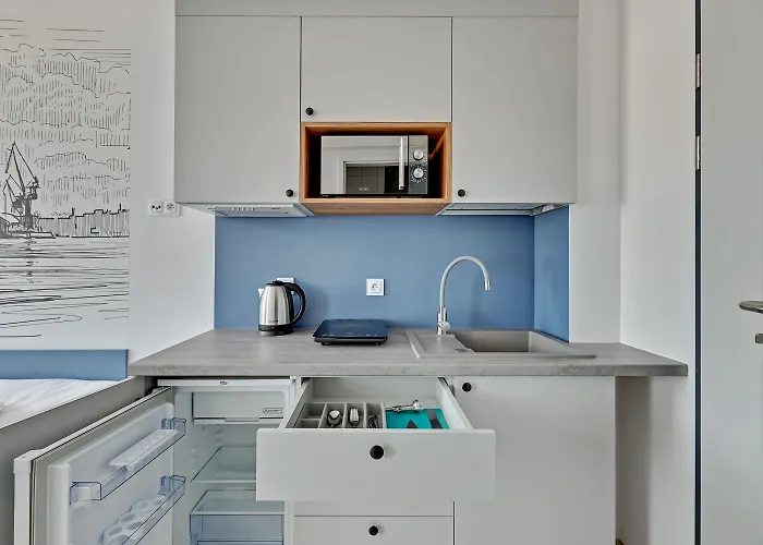 Aparthotel Apartgdynia 3*