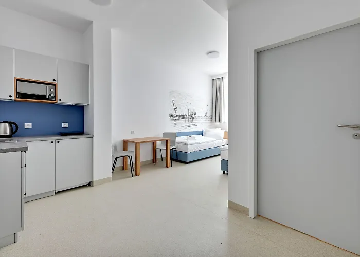 Apartgdynia Aparthotel 3*